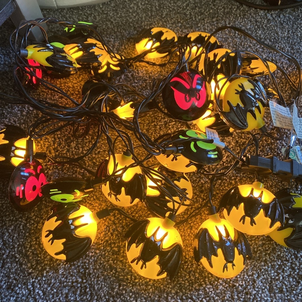 Vintage Eerie Eye & Bat Halloween (3x) String Lights 10 Lights Easter Unlimited